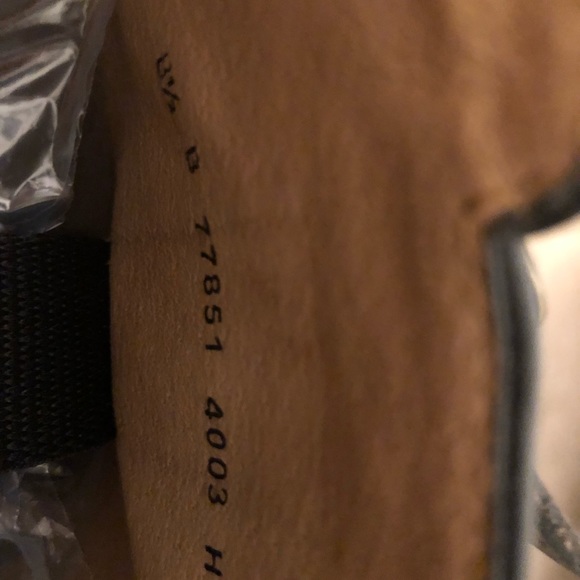 Frye Carmen distressed triple strap boot - Picture 10 of 13